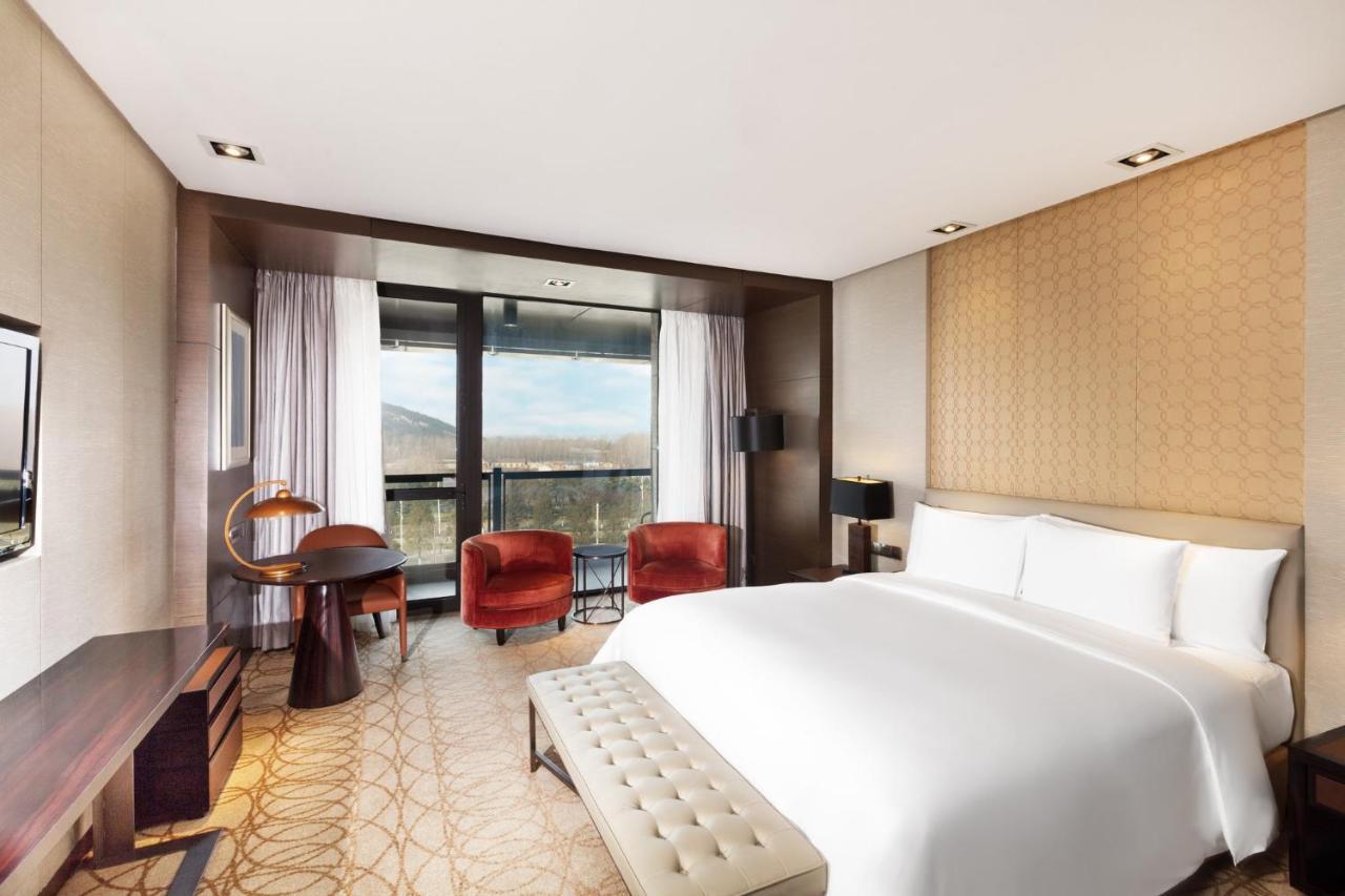 Crowne Plaza Xuzhou Dalong Lake By Ihg Dış mekan fotoğraf